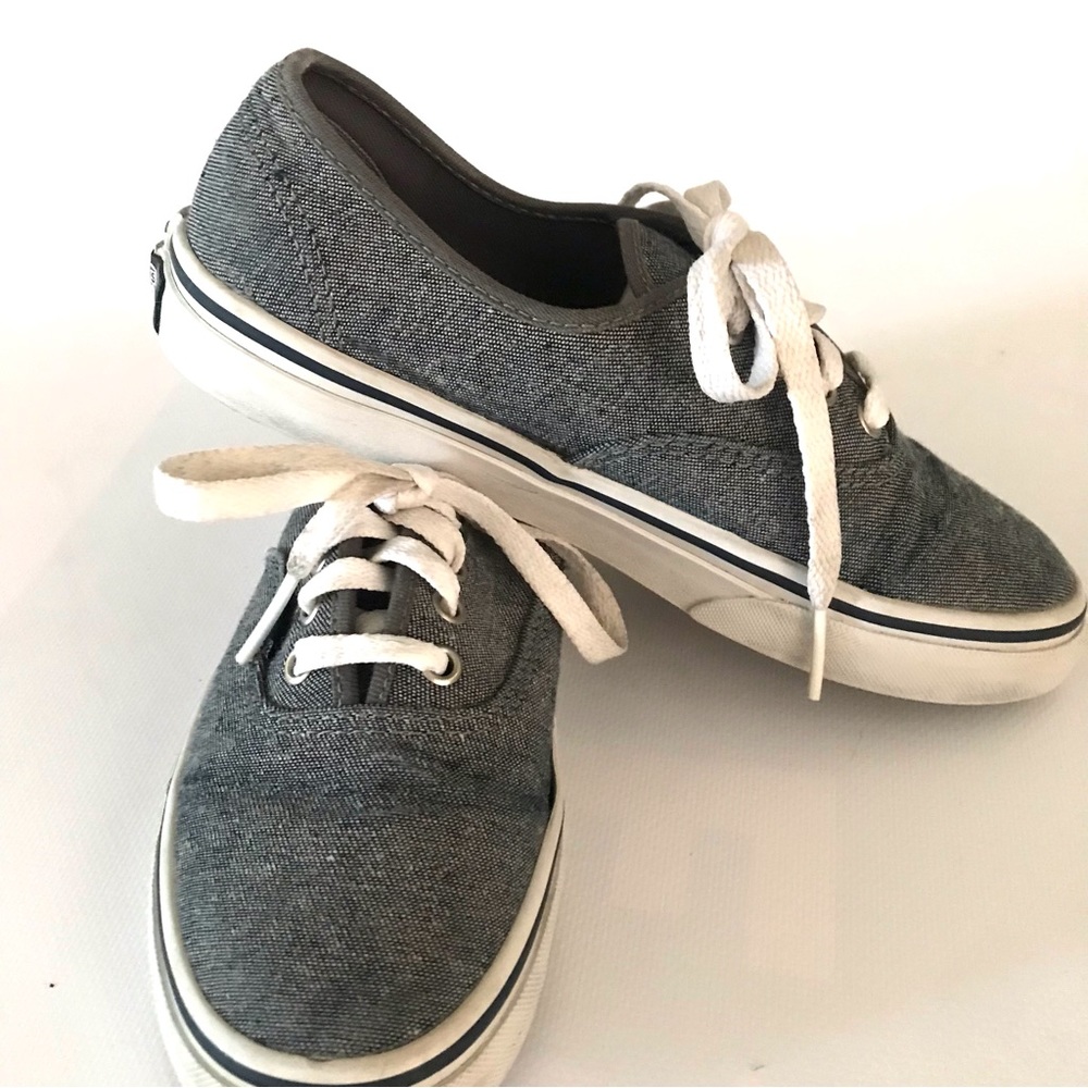 Vans Denim lace up sk8 shoes kids size 2